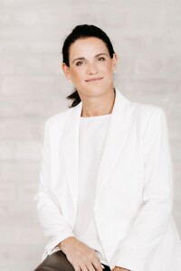 Nicole Kloppenburg (Portrait)
