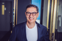 Alain Valeh (Portrait)